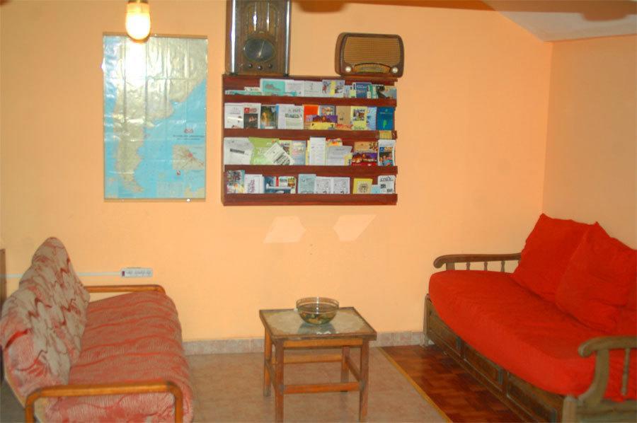 Hostel El Agora Trelew Exterior photo